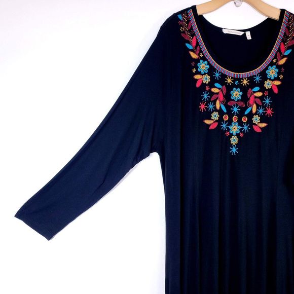 SOLD!!  SOFT SURROUNDINGS Floral Embroidery Maxi - Picture 3 of 8